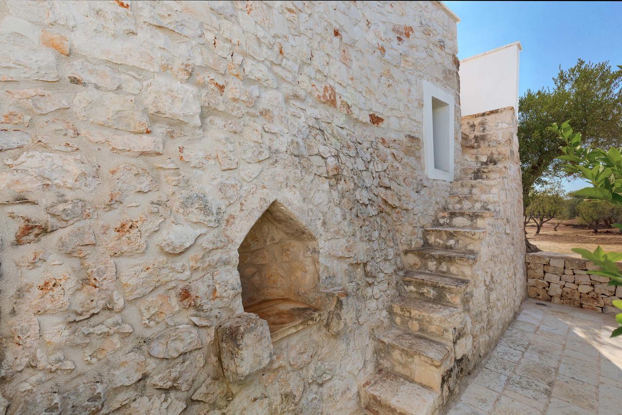 Casale Con Cipresso Villa ออสตูนี ภายนอก รูปภาพ