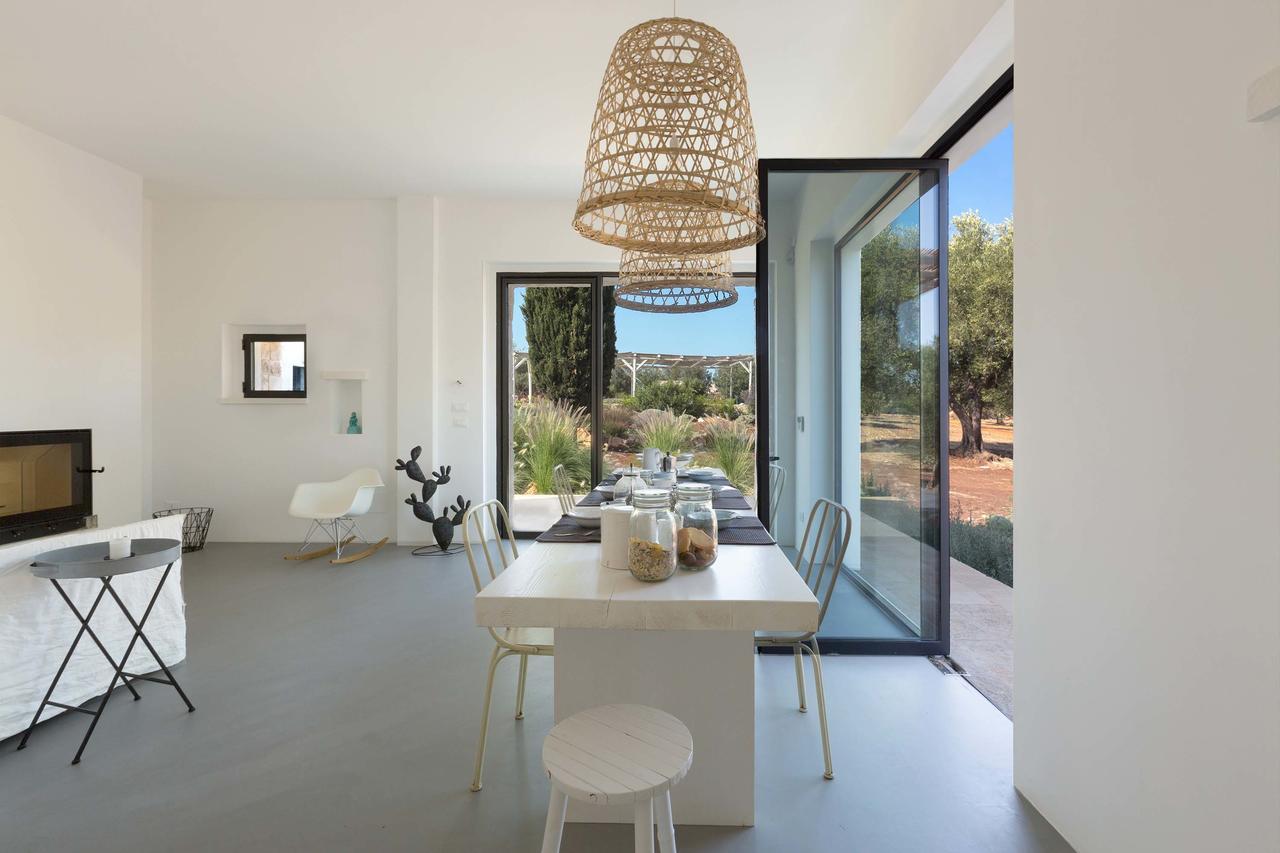 Casale Con Cipresso Villa ออสตูนี ภายนอก รูปภาพ