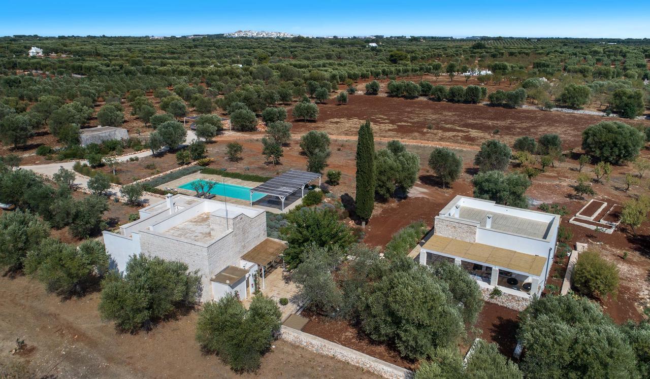 Casale Con Cipresso Villa ออสตูนี ภายนอก รูปภาพ
