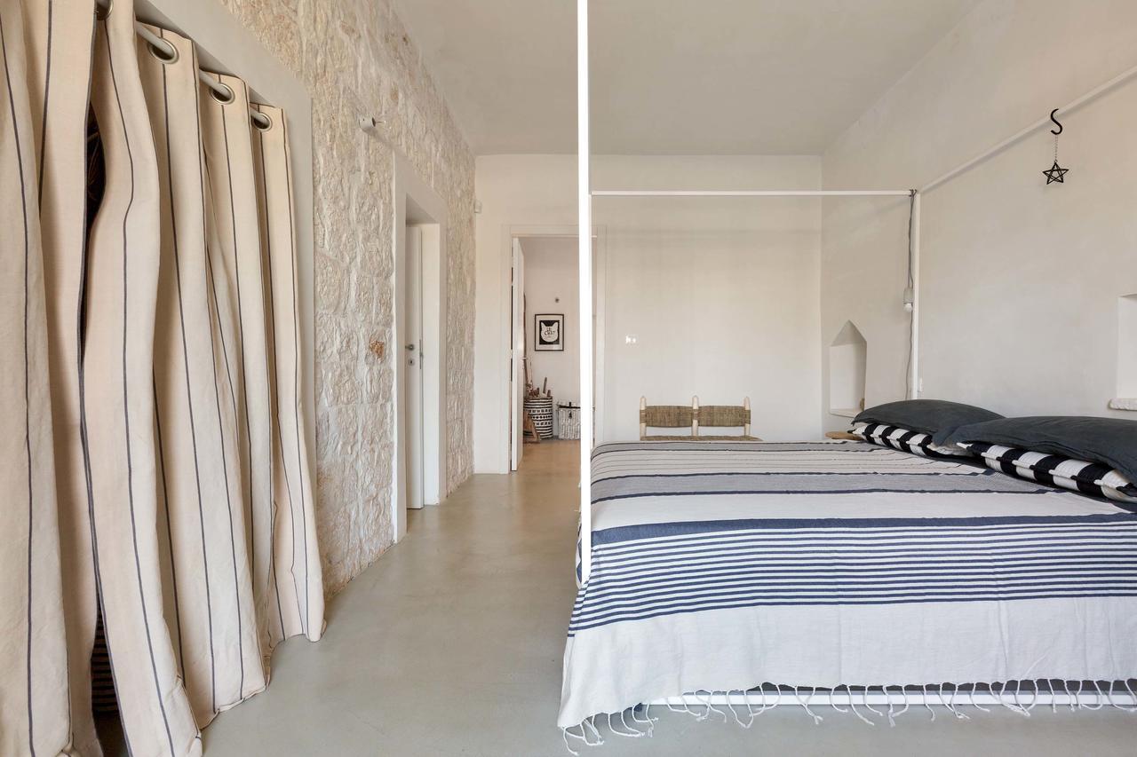 Casale Con Cipresso Villa ออสตูนี ภายนอก รูปภาพ