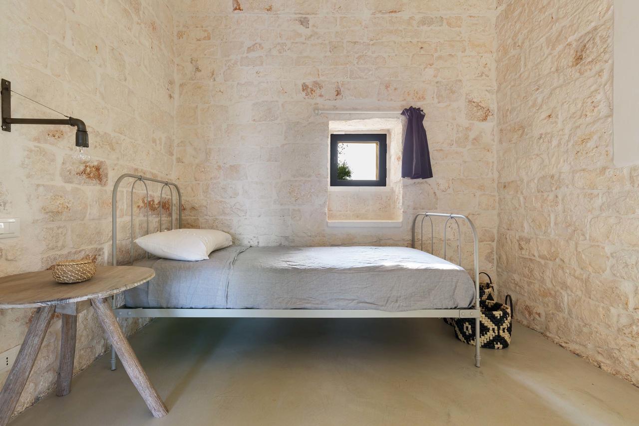 Casale Con Cipresso Villa ออสตูนี ภายนอก รูปภาพ
