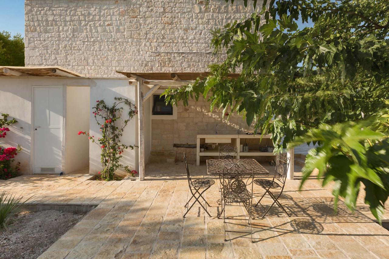 Casale Con Cipresso Villa ออสตูนี ภายนอก รูปภาพ