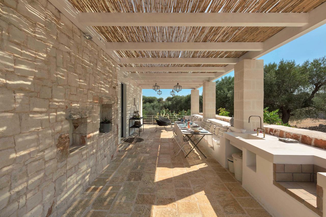 Casale Con Cipresso Villa ออสตูนี ภายนอก รูปภาพ